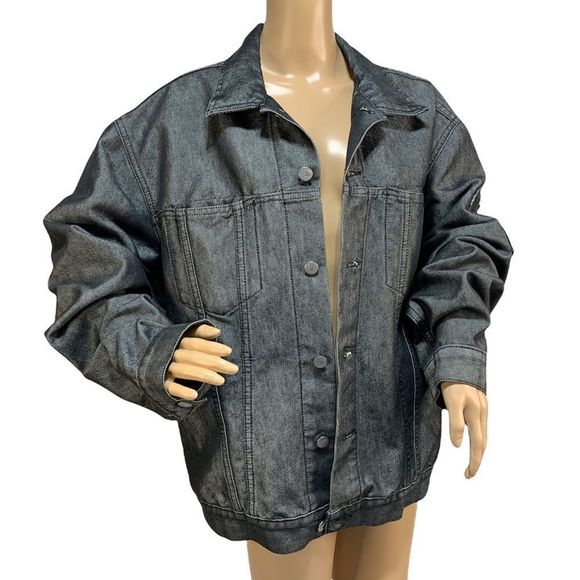 Levi's Other - Levi’s Trucker Jacket